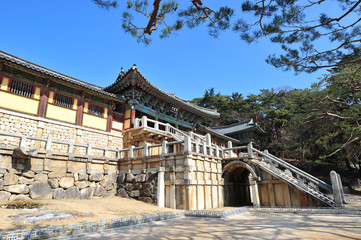 Naklejka premium Cheongungyo and baekungyo Bridge at Jahamun gate of Bulguksa temple