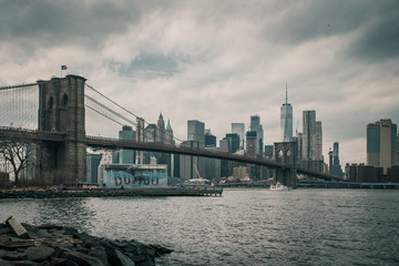 Fototapeta na wymiar Puente brooklyn new york
