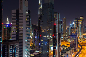 Fototapeta na wymiar Dubai city scape at the night