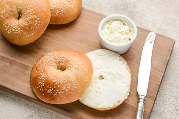 Fresh buns with tasty cream cheese on board