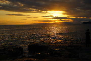 夕暮れ　海
