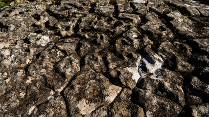 Textura de rocas gastadas por la lluvia ( Texture of rocks worn by rain)