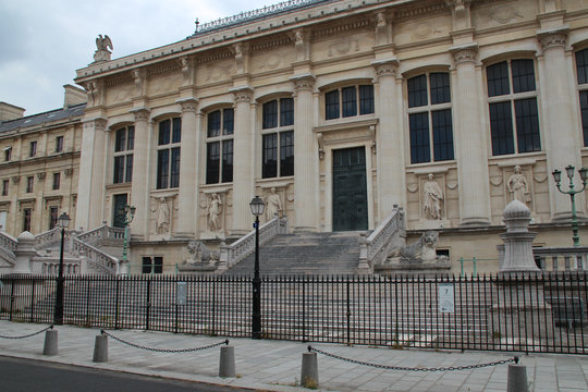 courthouse in paris (france)