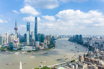 Naklejka premium city skyline in shanghai china