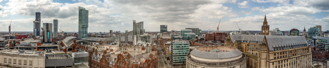 panoramic view of Manchester skyline