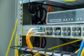 Fiber optic connecting on core network swtich