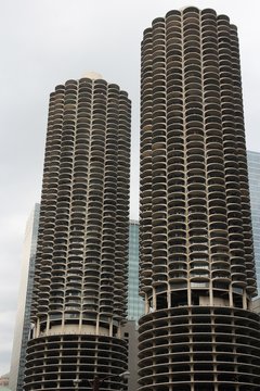 CHICAGO, USA - JUNE 26, 2013: Marina City towers in Chicago. Famous corncob shaped buildings are 179m tall and are among 100 tallest in Chicago.