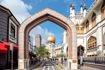Foto op Plexiglas street view of singapore with Masjid Sultan © anekoho