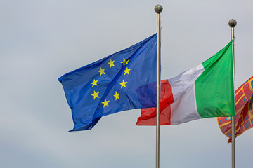 EU Italy Flags