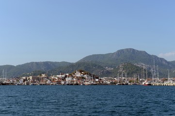Fototapeta na wymiar View of the city of Marmaris from the sea