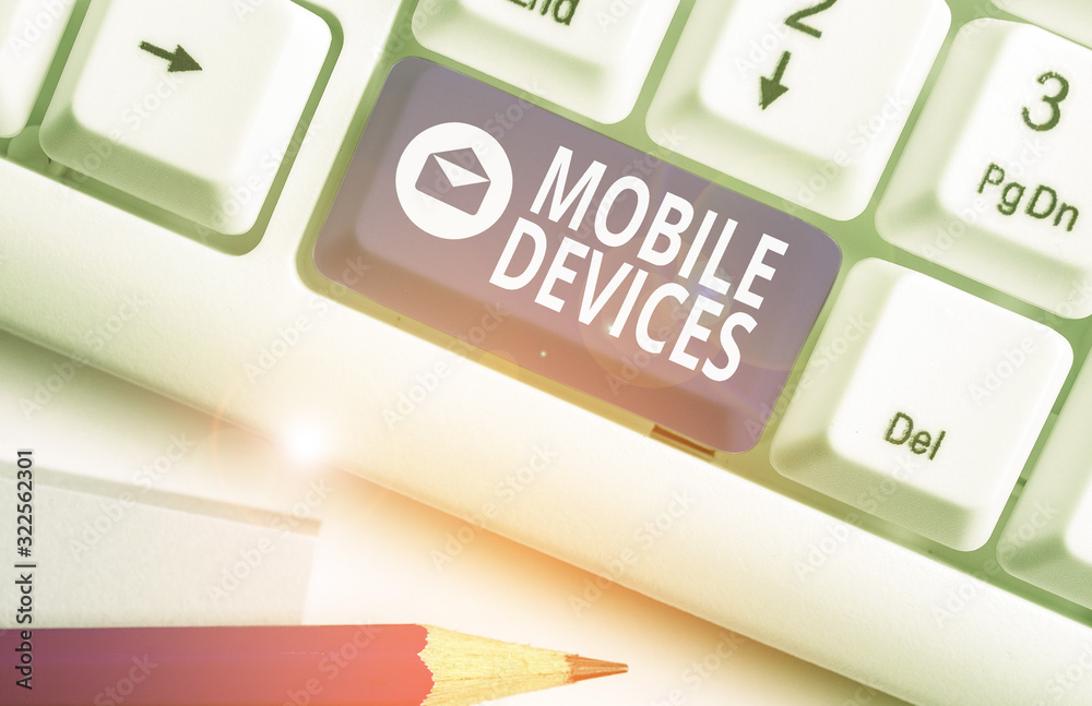 Aufkleber writing note showing mobile devices. business concept for portable computing device such as a smartp