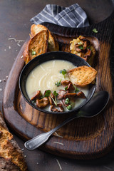 Creamsoup with mushrooms