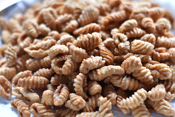 Crispy Caramel Chips is Thai sweets.( krong-kraeng)