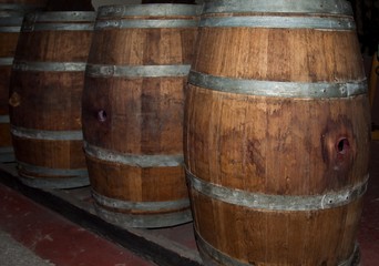 Used Bordeaux barriques