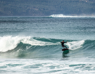 surfer turning