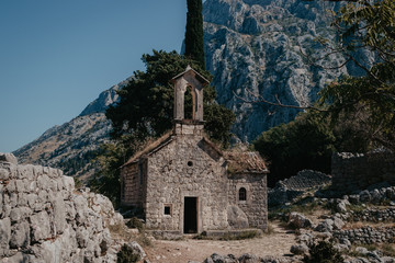 Fototapeta na wymiar old church in mountains