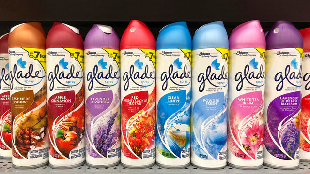 Glade air freshener immagini e fotografie stock ad alta risoluzione - Alamy