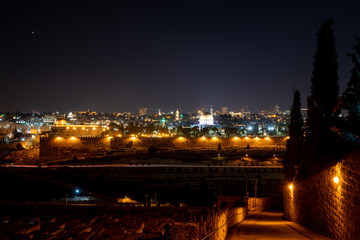 Fototapeta na wymiar Walls of old Jerusalem at night. Israel