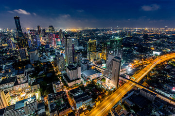 Fototapeta na wymiar Bangkok Night Skyline