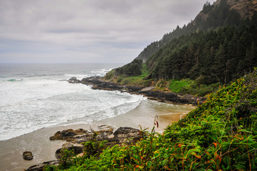 Travel to The Beautiful Oregon Coast
