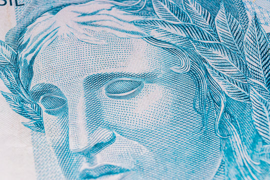 close in details of money bill de real, effigy of the republic