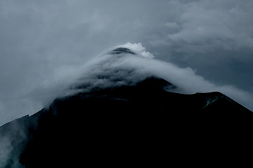 A Smokey Volcan Fuego
