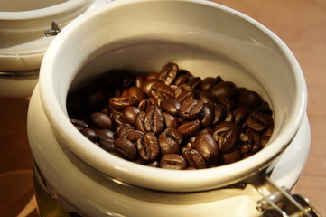 storage of roasted coffee