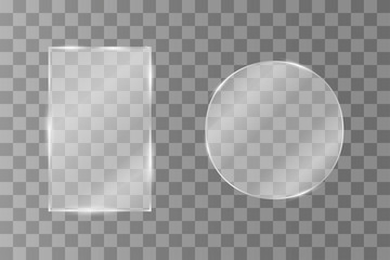 Clear glass with highlights and rays of light. The glass is rectangular and round in shape. Realistic glare and rays of light. Transparent background. Vector