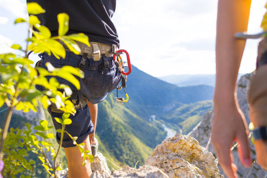 Highliner is preparing to walk along the line.