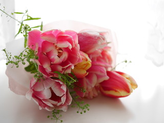 チューリップの花束