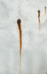 Walls, walls with rust stains, are natural patterns.