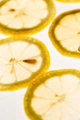 新鮮なレモンのスライス