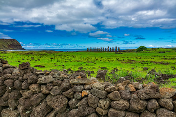 Fototapeta na wymiar Ahu Tongariki moai platform view from outside