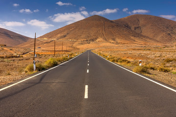 Deserted country road, highlands of Fuerteventura, Canary Islands, Spain, Europe