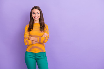 Portrait of her she nice-looking attractive winsome pretty cute lovely curious girlish feminine cheerful cheery girl thinking folded arms isolated over violet purple lilac pastel color background