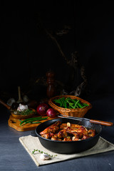 Spicy pork ribs with garlic and barbecue sauce