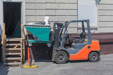 Skip Container Forklift Construction