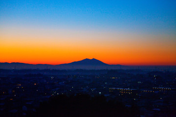 朝焼けの筑波山　下野市より