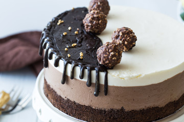 Whole mousse cake 