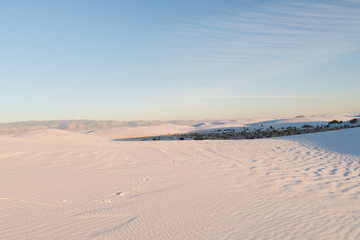 Fototapeta na wymiar White Sands National Park in Alamogordo, New Mexico. 