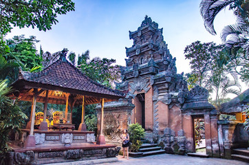 Templos de la ciudad de Ubud en Bali