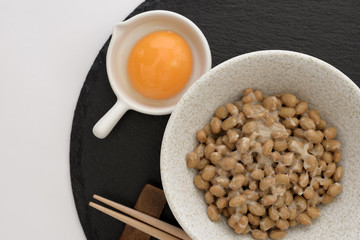 和食の納豆と玉子