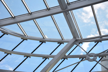 Arc polycarbonate canopy and reinforced concrete construction