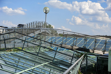 Naklejka premium Arc polycarbonate canopy and reinforced concrete construction