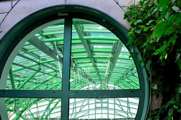 Fototapeta premium A canopy made of polycarbonate arc . Metal construction.