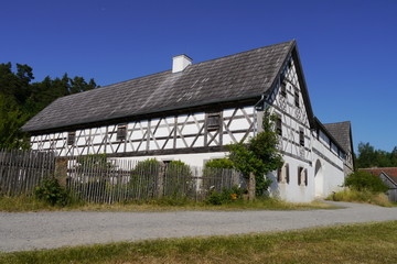 Fototapeta na wymiar Bauernhof in der Oberpfalz