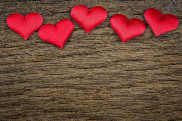 Plakat Red heart on the wood floor