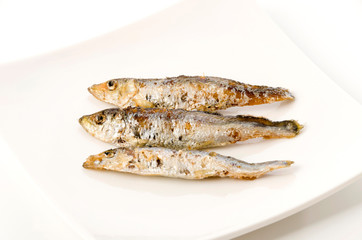 小魚の唐揚げ