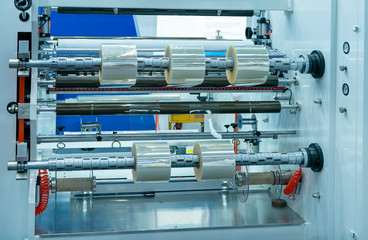 Laminating and rewinding kind of protective film machine with clamping rollers automatic edge banding