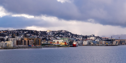 Fototapeta na wymiar Tromsø seaside seen from the 'hurtigruten ship MS Richard With.